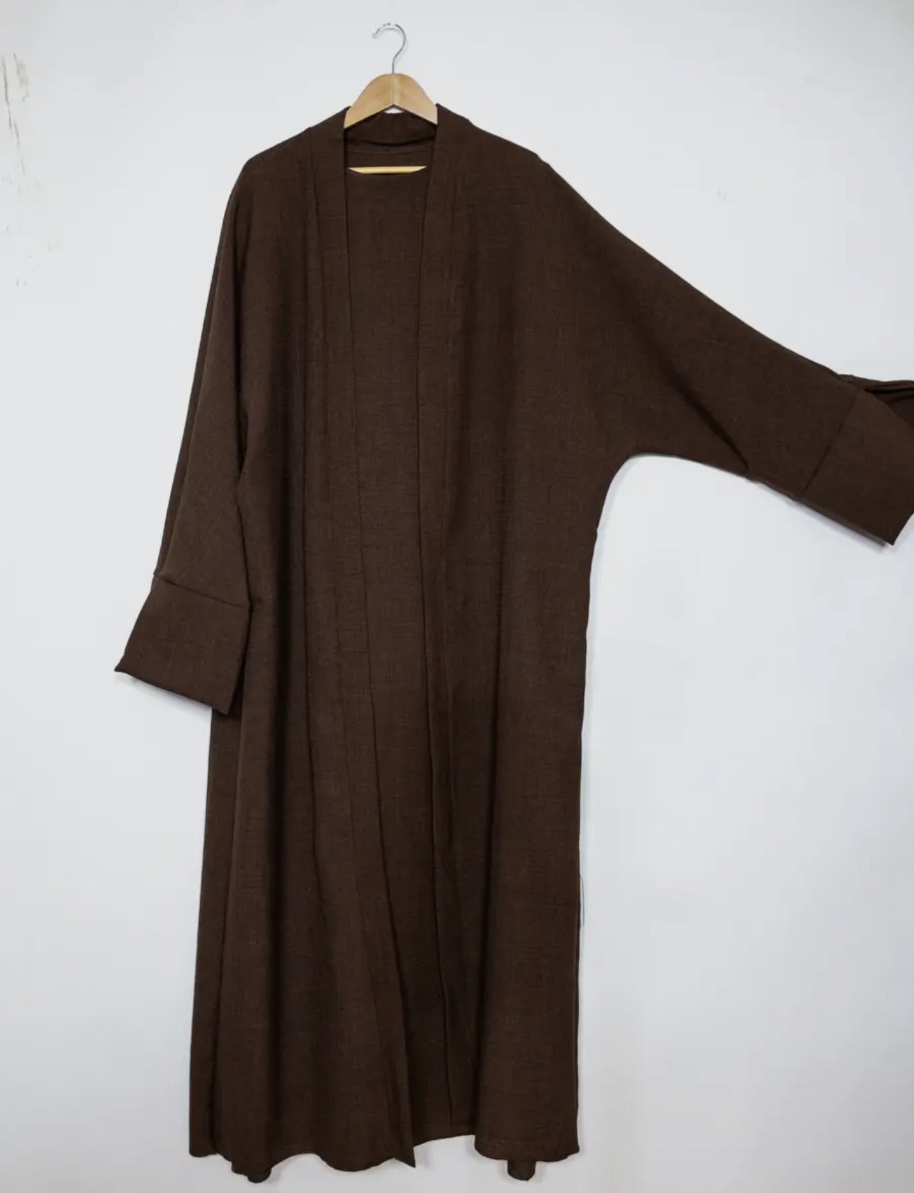 Abaya Amina