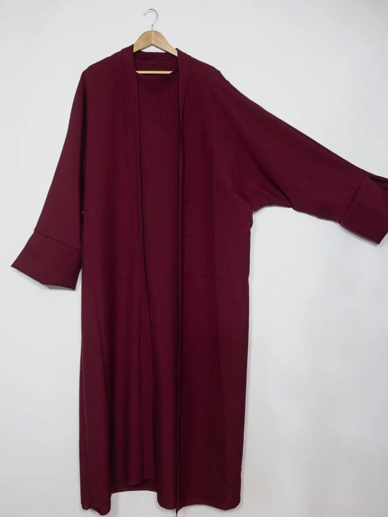Abaya Amina
