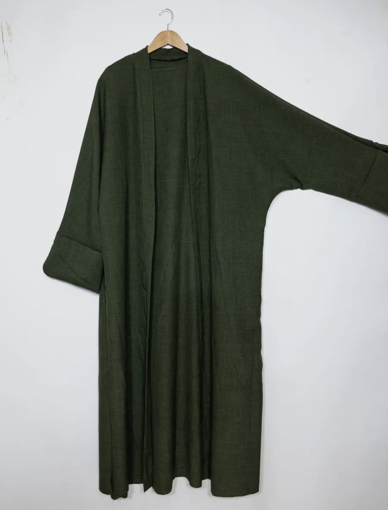 Abaya Amina